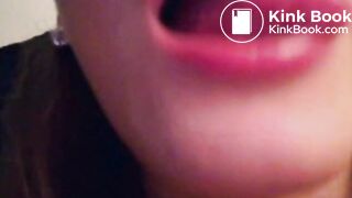 Blondes Girl drink piss and eat shit - video 2