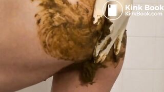 Busty slut droppings