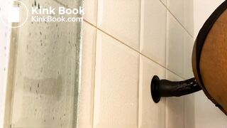 Phat ass ebony fucking n shitting on dildo