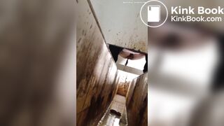 chinese voyeur poop 2