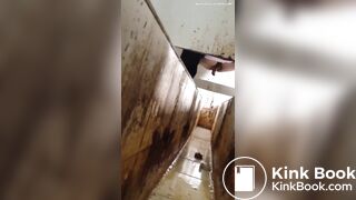 chinese voyeur poop 2