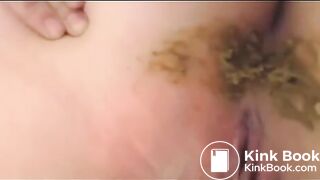 Fat Ass Housewife show her dirty Asshole