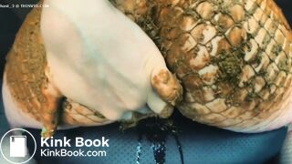 Pawg shits her fishnets