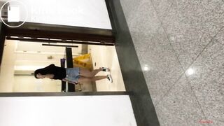 CHINESE UNI GIRL TOLIET VOYEUR 16