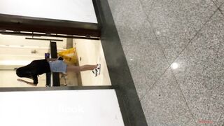 CHINESE UNI GIRL TOLIET VOYEUR 16