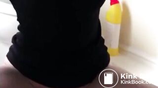 Red head poop compilation