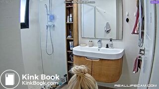 Girl needs to shit after cleaning up