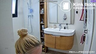 Girl needs to shit after cleaning up