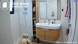 Girl needs to shit after cleaning up