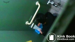 toilet - video 106