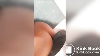 Me taking a shit - video 28