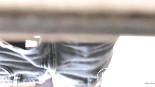 CHINESE UNI GIRL TOLIET VOYEUR 20