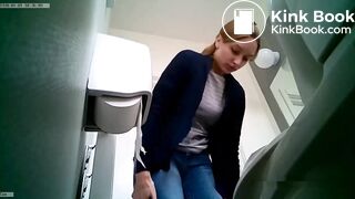 CLASSIC office_woman_toilet_3_Trim