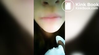 TEEN GIRL EAT OWN SHIT