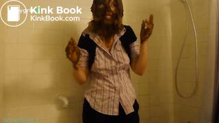 Covering her self in scat #2