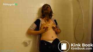 Covering her self in scat #2