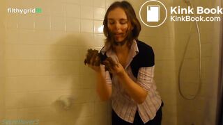 Covering her self in scat #2