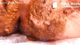 Pawg shits herself and dildos