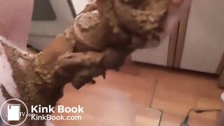 Betty blowjob with scat