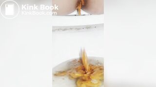 Korean girl pooping comp