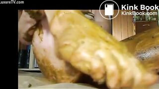 Girl enjoys shit smearing