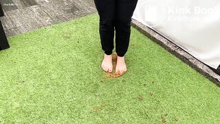 girl shits - video 14