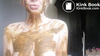 Pierced hottie smear