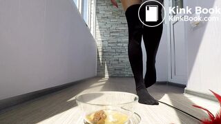 Knobbly and Reluctant Turtle header - video 2