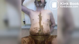 I EAT AND DRINK LIQUID BABY POO