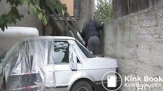 Pooping on car - video 2