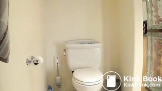 Lovely Poop Diary shares intimately