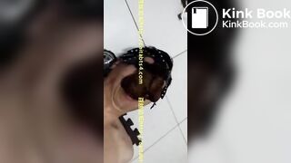 Chinese toilet feeding