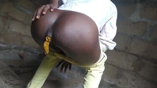 perfect black bottom poops but she is not ready to show herself yet