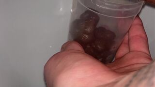 Polish girl poop into toilet 4