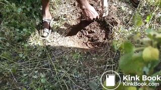 Ebony Girl Shitting Outdoors