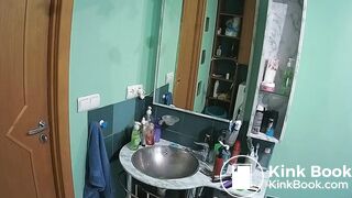 Woman pooping in Toilet 5