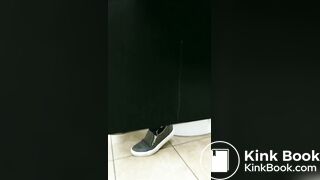 Girl pooping - video 126