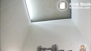girl poop in toilet - video 37