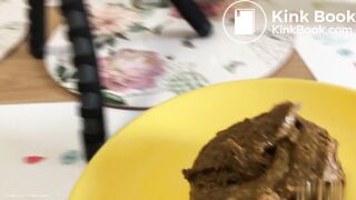 Shaved babe shits on yellow plate..