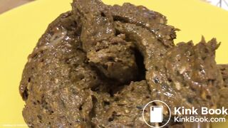 Shaved babe shits on yellow plate..