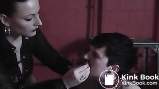 LDOM SLAVE GIRL EAT CAT FOOD