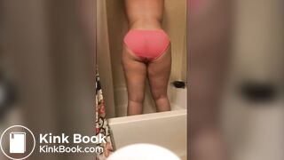 Orange panty poop - video 2