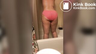 Orange panty poop - video 2