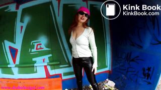 shameless girl pooped in a bus stop