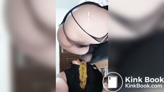 scat femdom - video 8