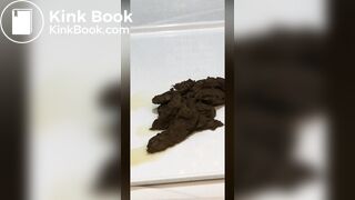 Pale, Petite and Beautiful Poop Enthusiast.