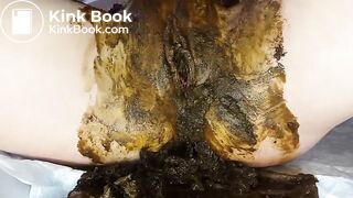 AC Fills her pussy with shit, Cleaning and Dirty Pantys