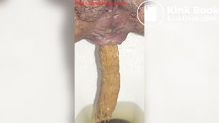 sexy chinese girl pooping - video 2