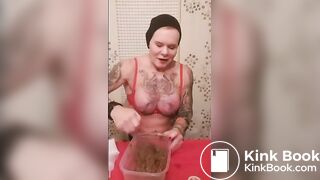 More Dirty Scat Whore: Watch me Filling My Shit Condomes pt1/3