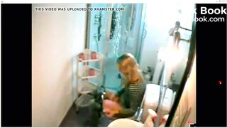 Blonde poo - video 2